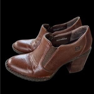 Born Gertrude Slip On Ankle Leather Heeled Boots Shoes Women’s size 6 / 36.5
